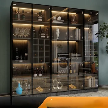 Suured veini kabinet, millel klaasist uks, kerge, luksuslik ekraan kapp vastu seina, täispuidust sideboard, integreeritud elutuba